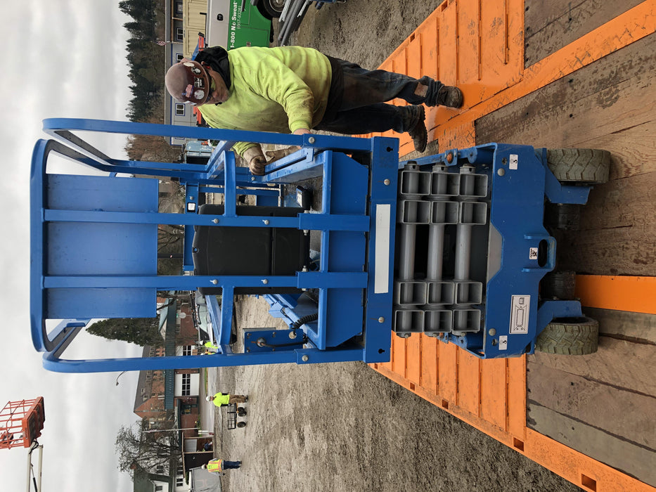 2019 Genie GS-1930 Half Height Swing Gate, 800W Inverter