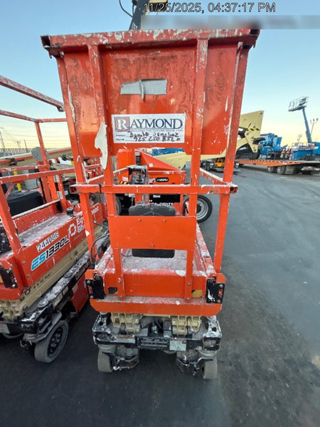 2021 JLG ES1330L