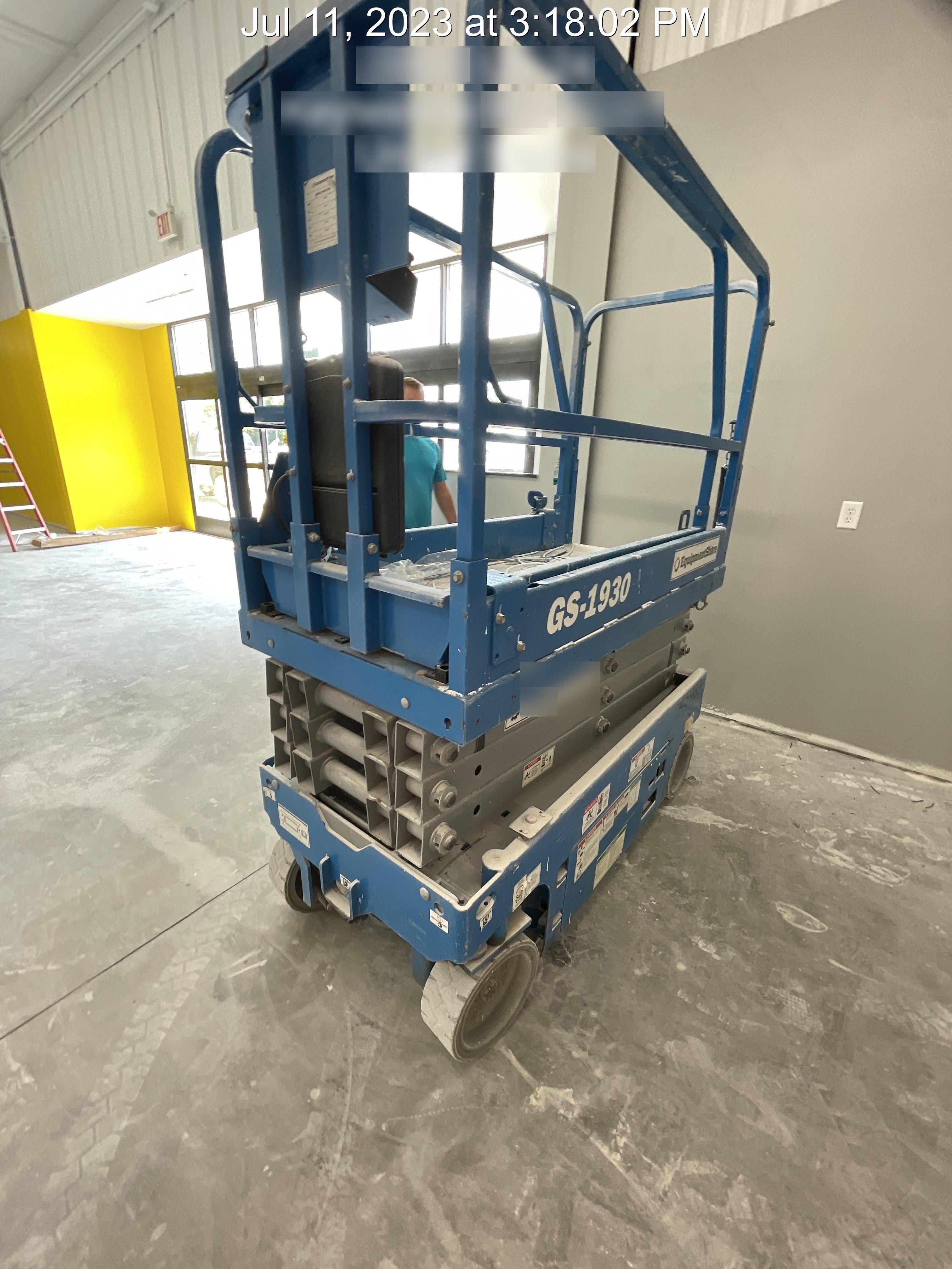 2019 Genie GS-1930 Fixed rails with chain Entry