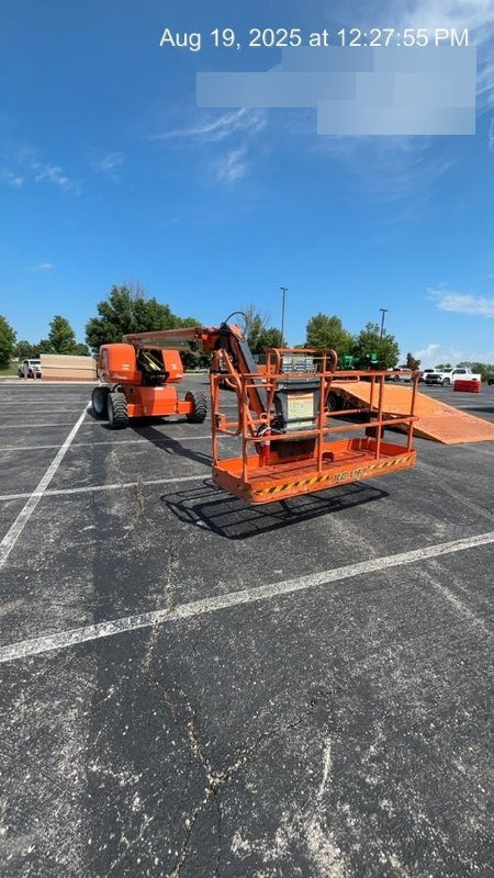 2022 JLG 660SJ
