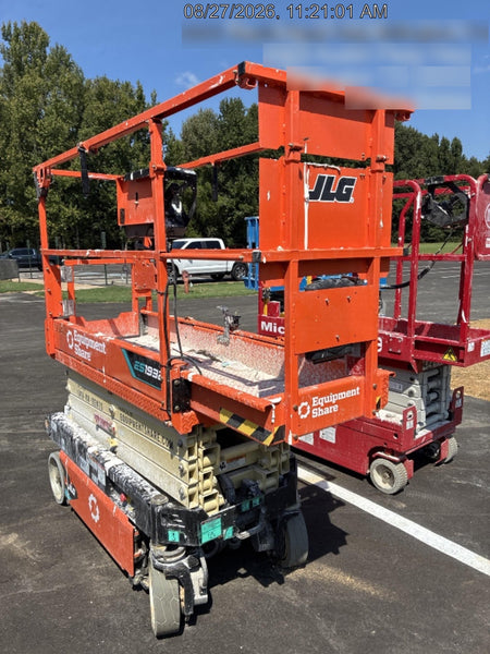 2025 JLG ES1932