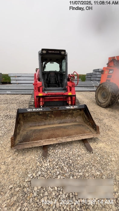 2025 ARROW MATERIAL HANDLING 48" Pallet Forks - Arrow