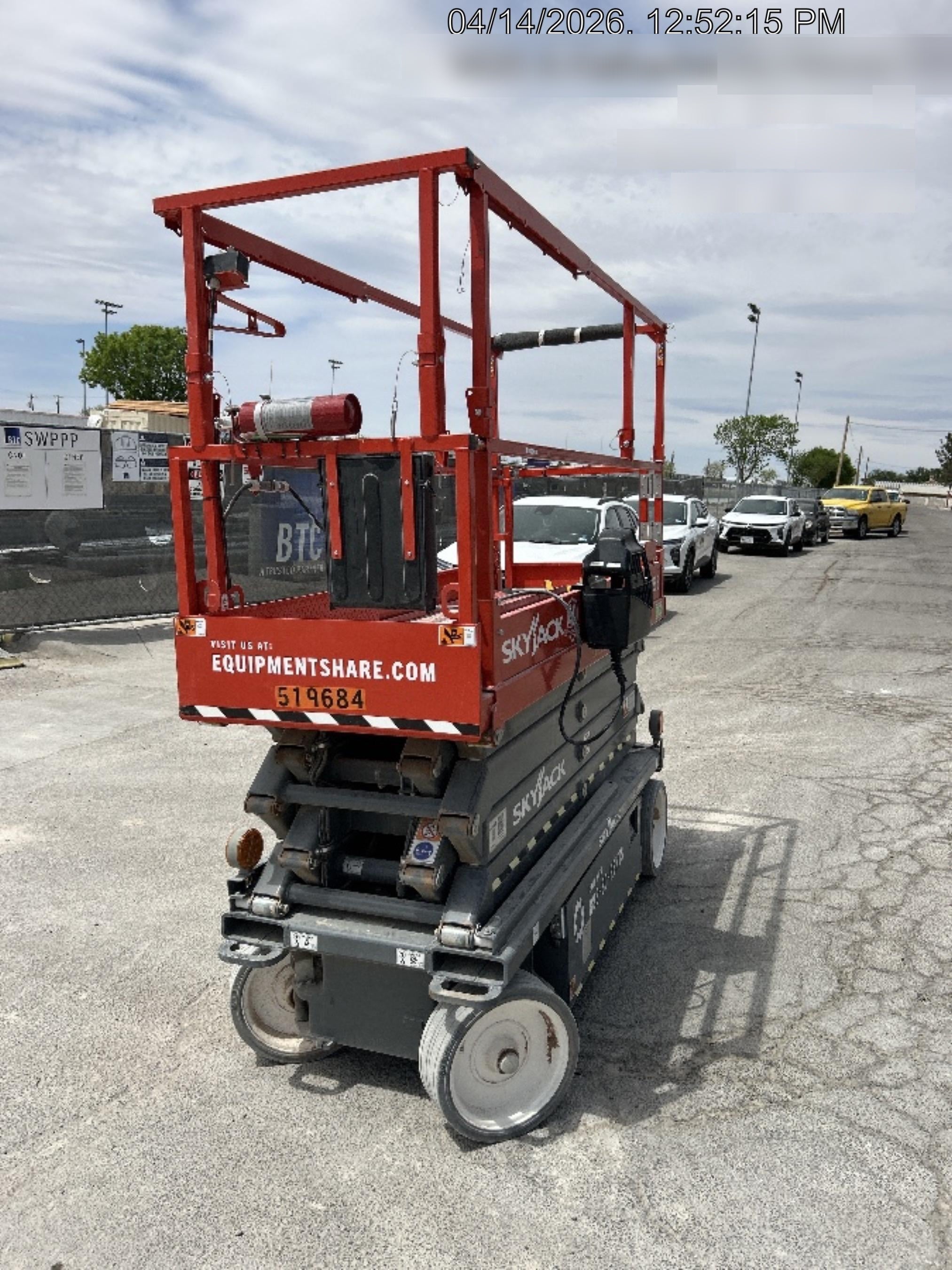 2025 SKYJACK SJ3226