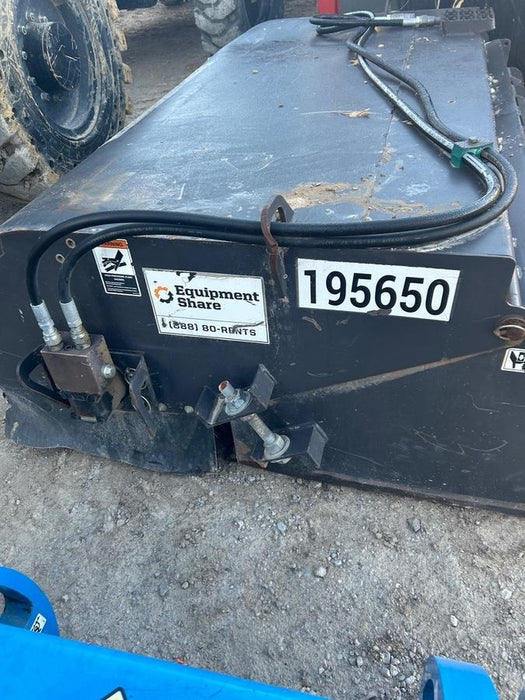 2021 PALADIN Sweepster SB72