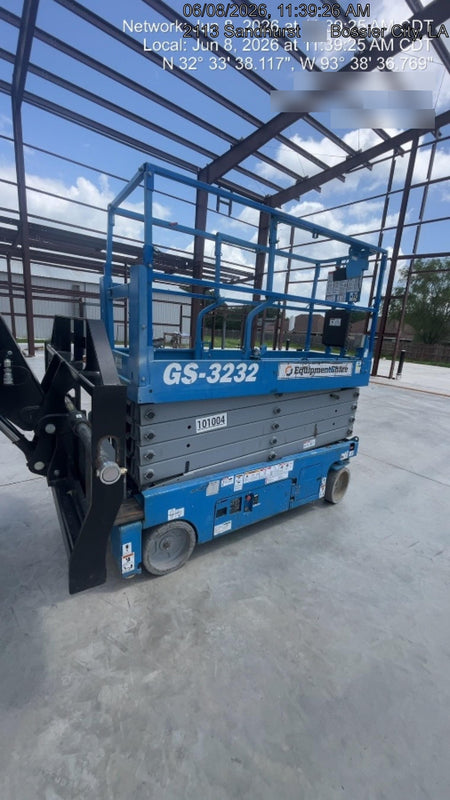 2020 Genie GS-3232 Standard, Folding half height swing gate