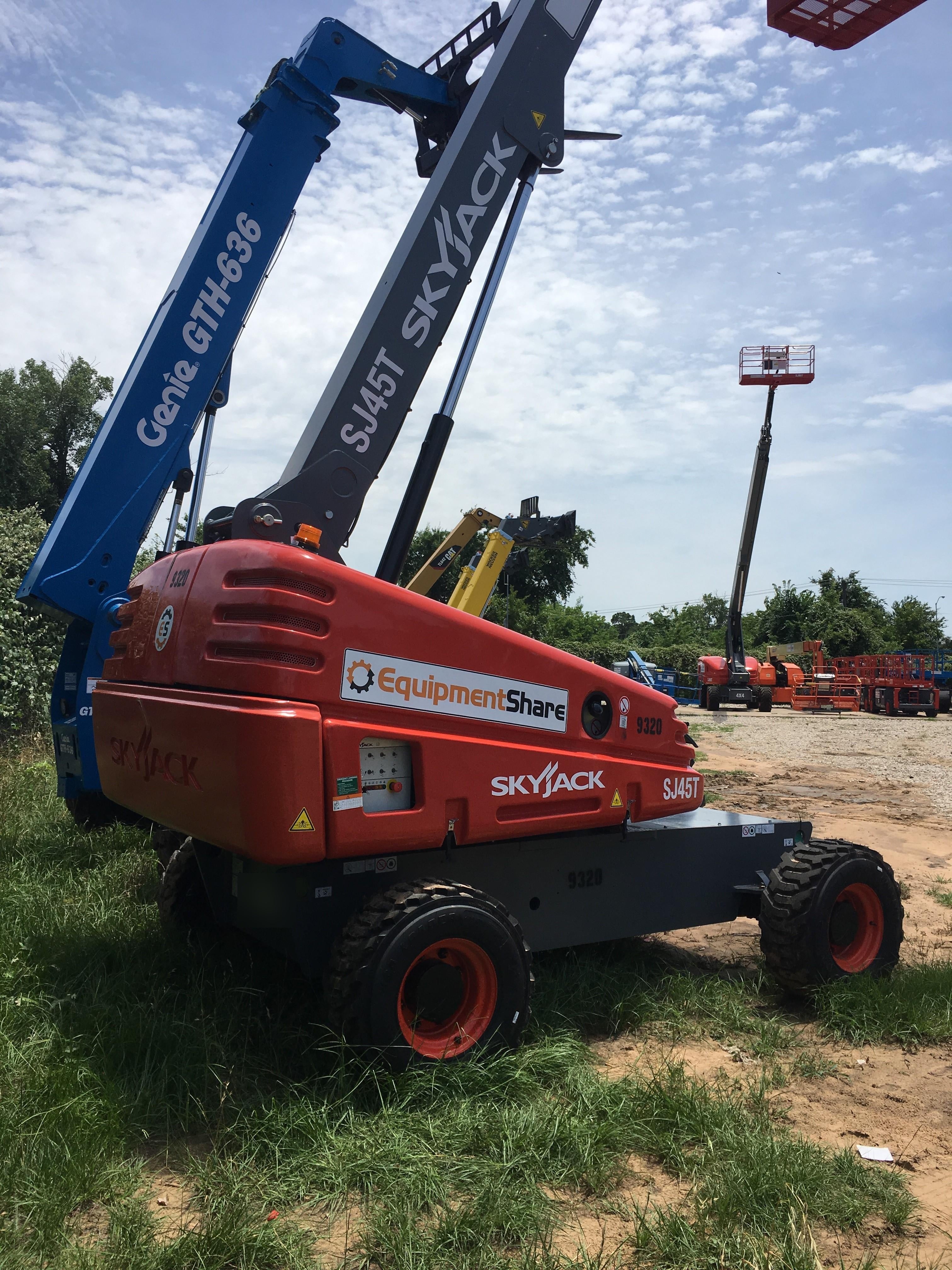 2018 SKYJACK SJ45T+