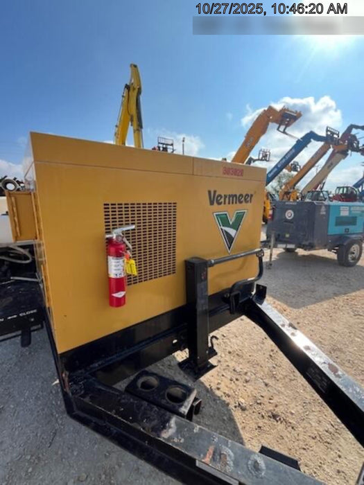 2023 VAC-TRON LP573XDT