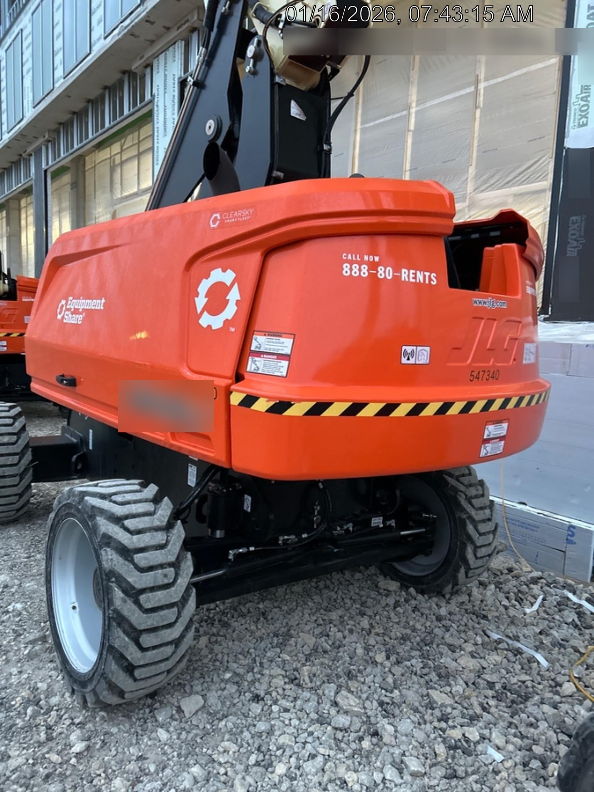 2025 JLG 660SJ