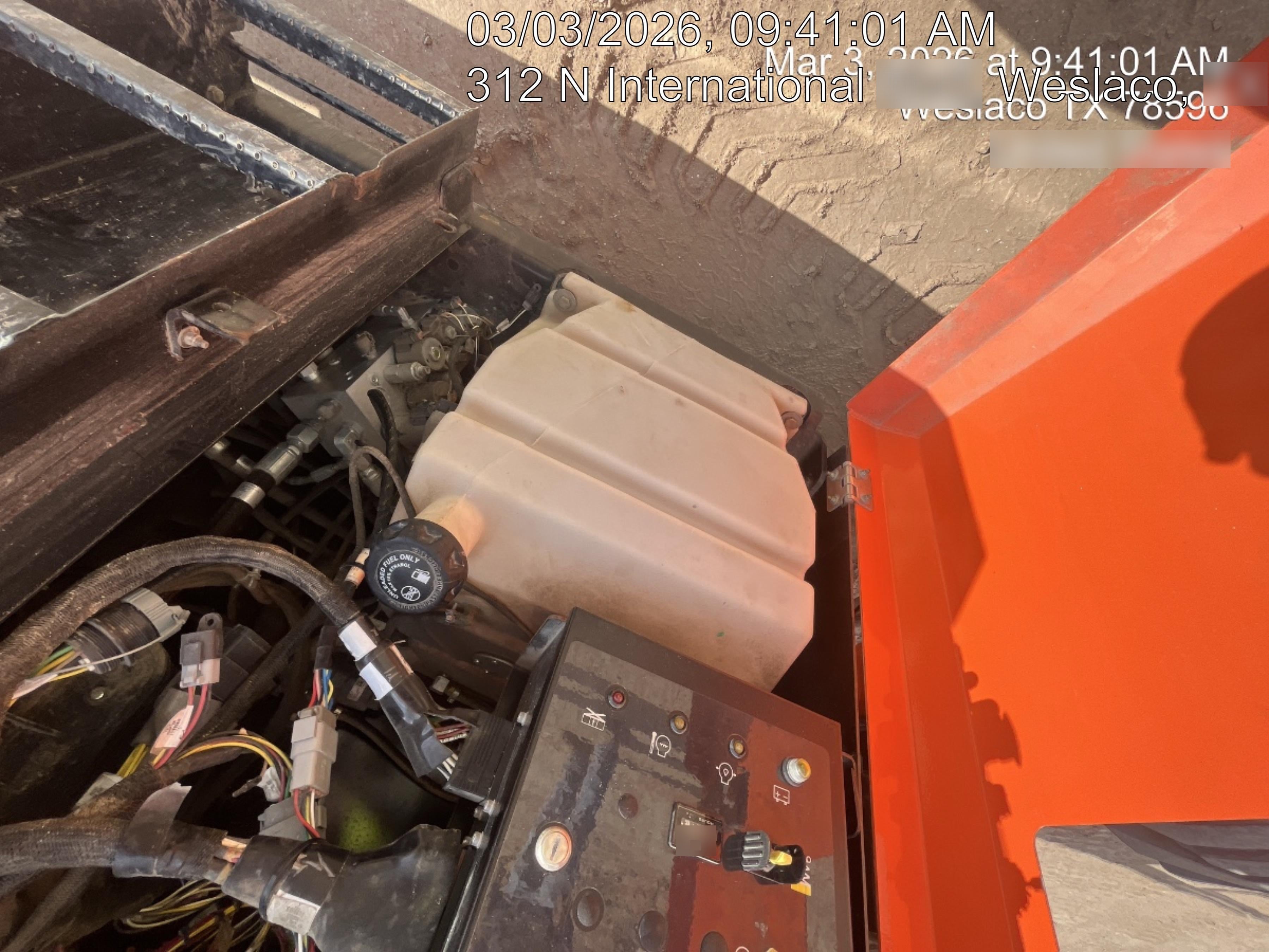 2023 JLG RT4394