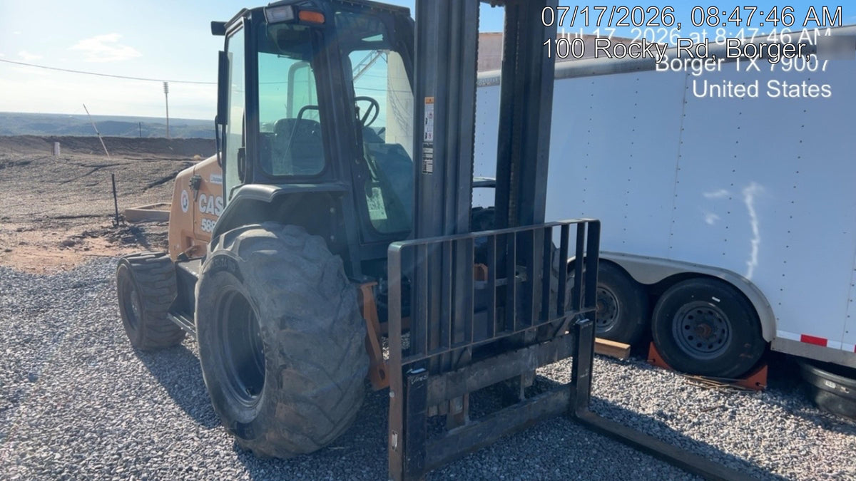 2021 CASE 588H