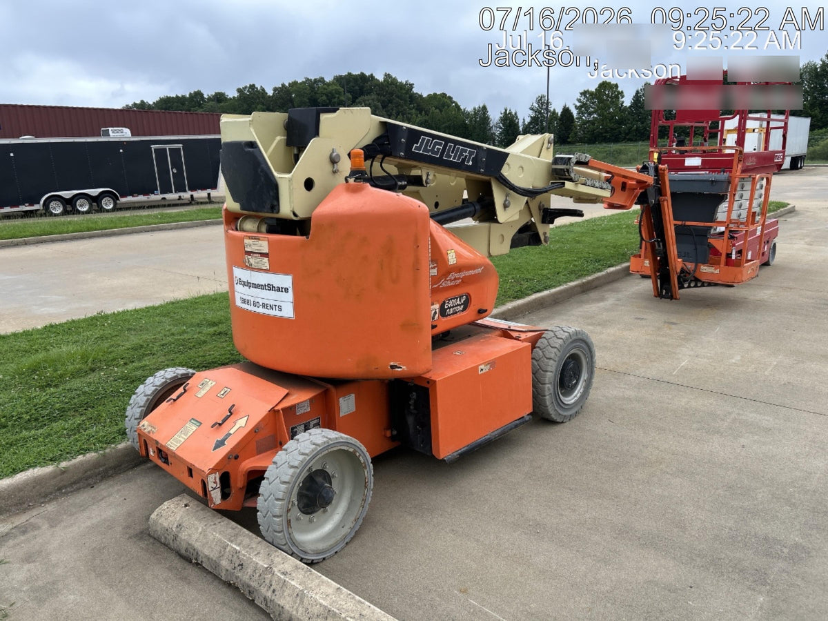 2020 JLG E400AJPN