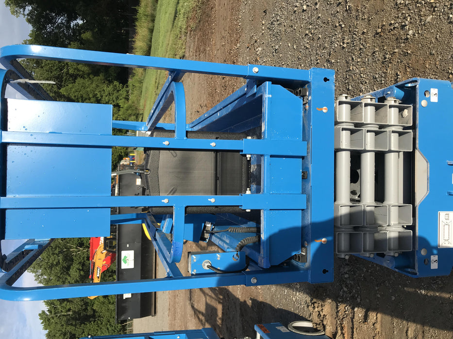 2020 Genie GS-1930 Fixed rails with chain entry gate - Pre A92.20