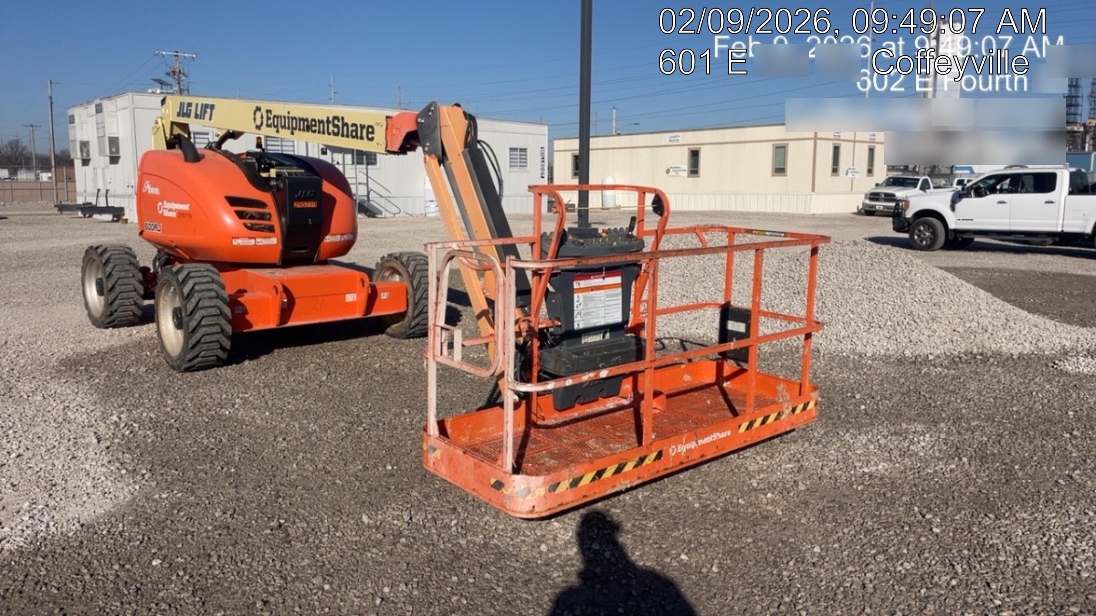 2023 JLG 600AJ