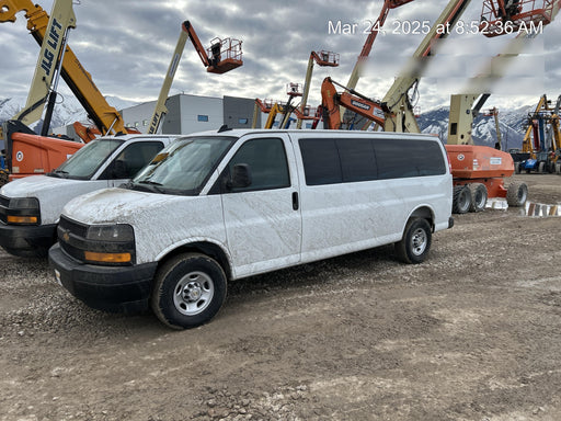 2025 CHEVROLET Express Van - Rental