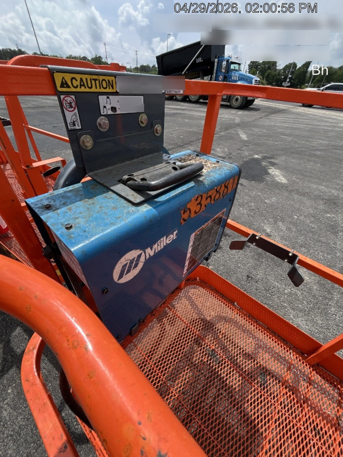 2025 MILLER ELECTRIC CST-282