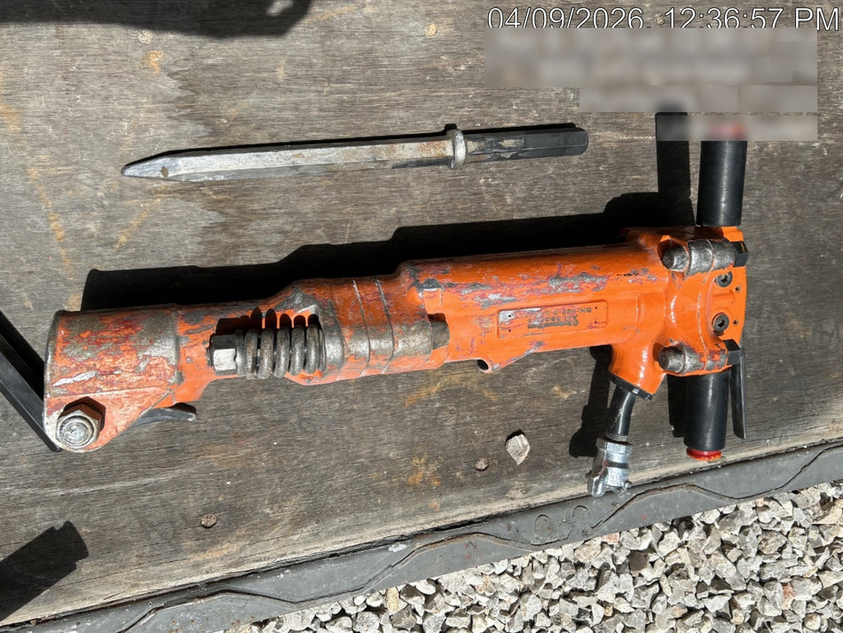 2024 MICHIGAN PNEUMATIC ES-TPB90-118-TRACKER