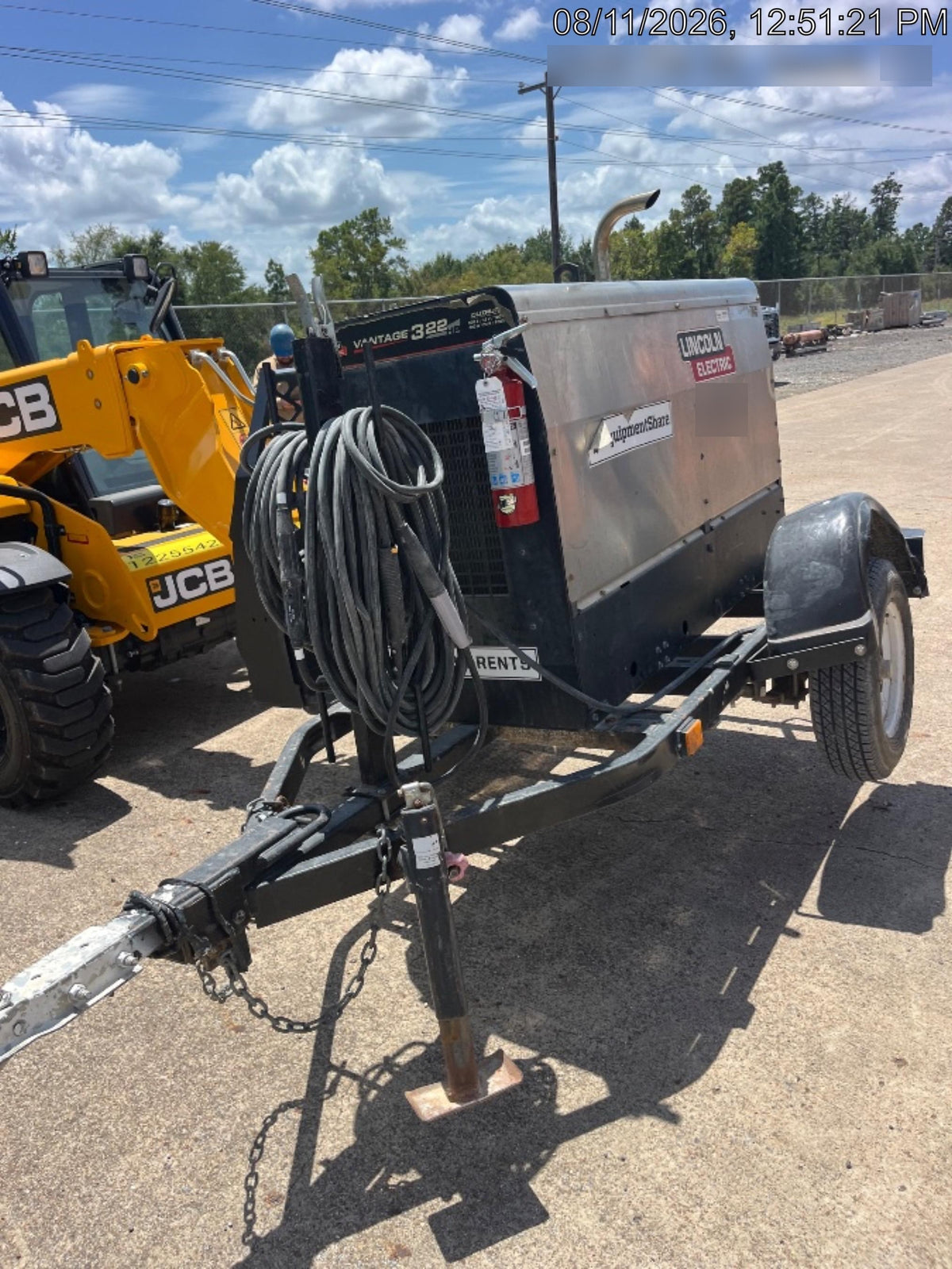 2019 Lincoln Electric Vantage 322 Welder Ready-Pak 3, Two wheel trailer, Fender and Light kit, Cable Rack