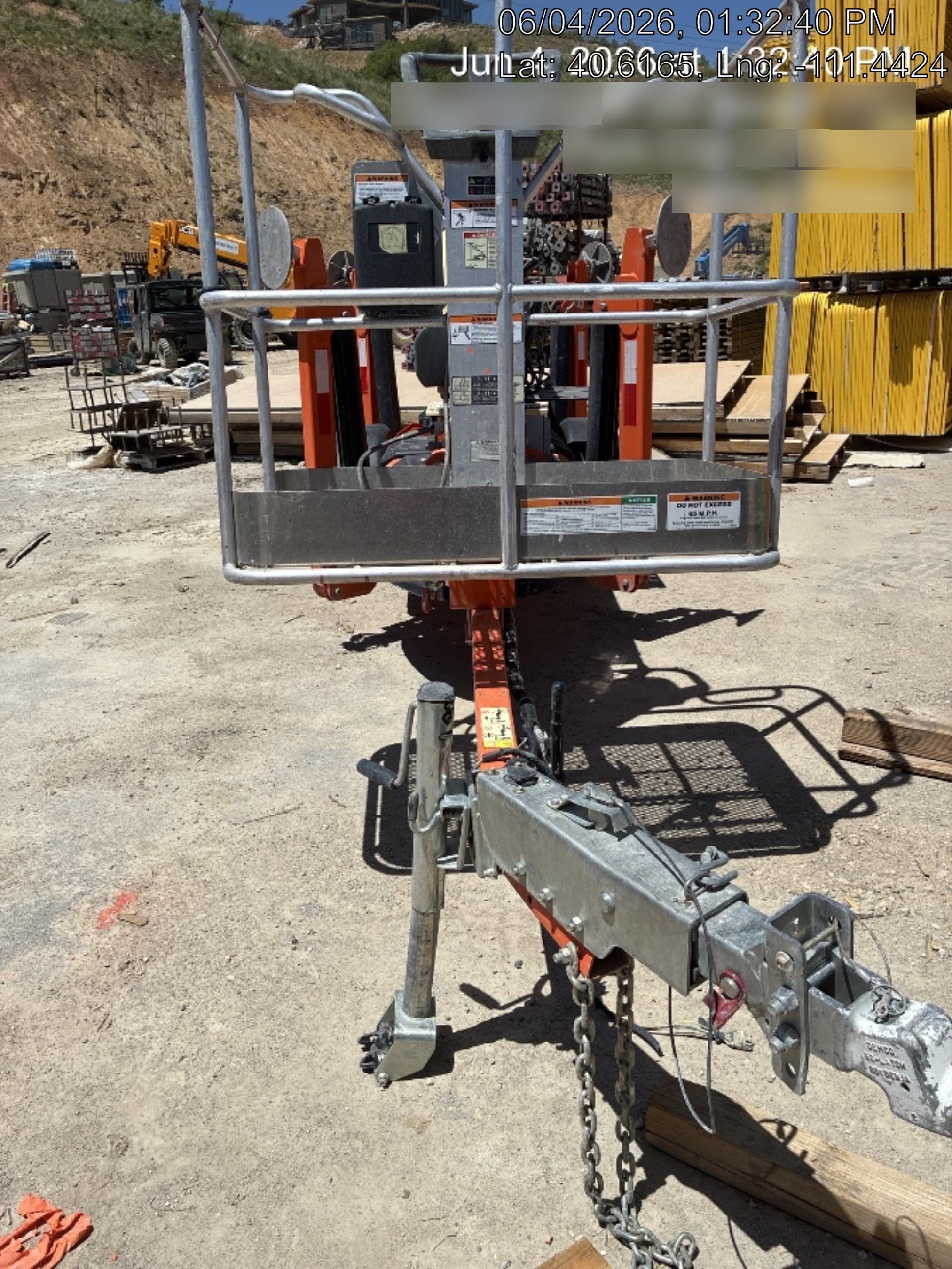 2022 JLG T350