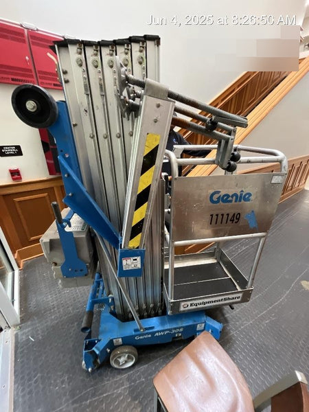 2020 GENIE AWP-30S