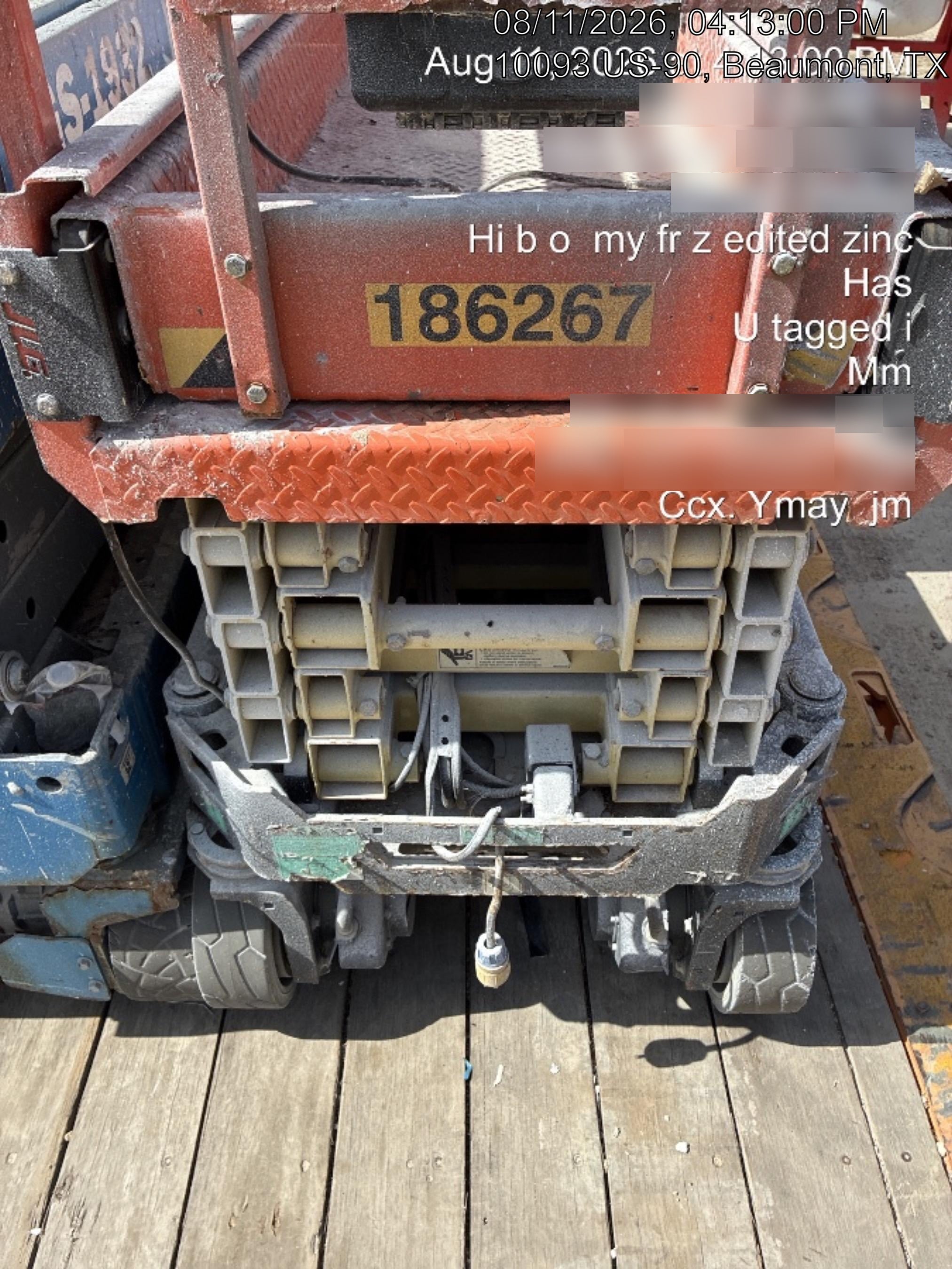 2021 JLG ES1932