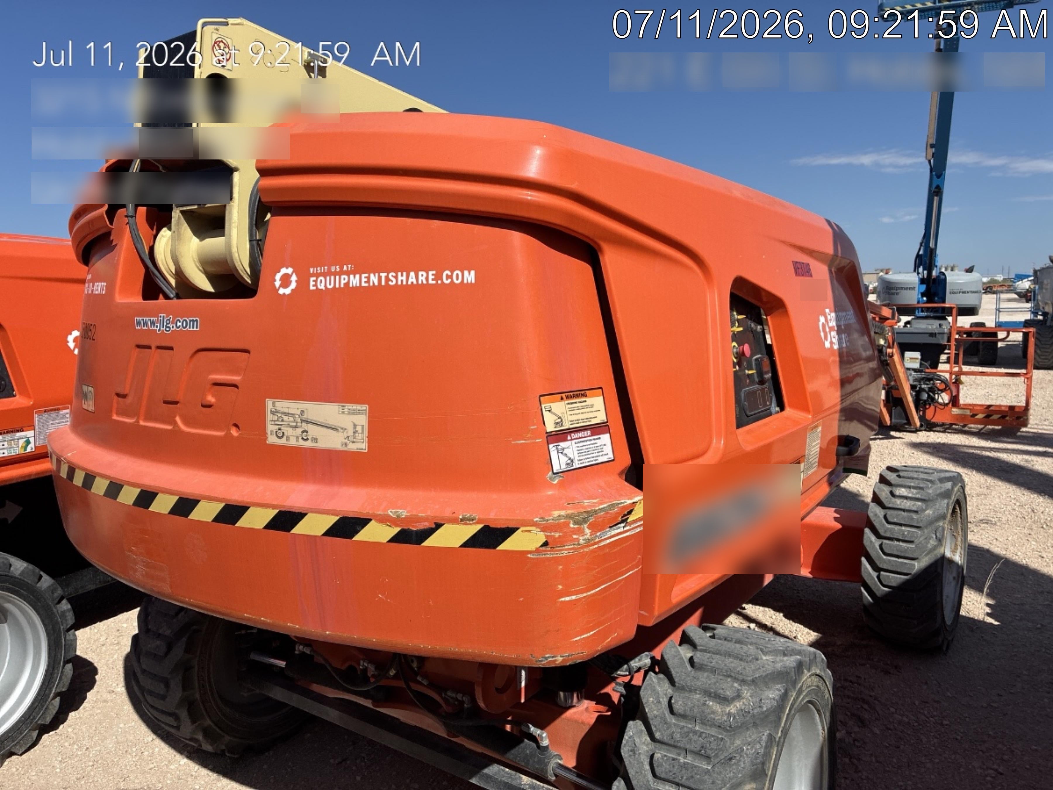 2022 JLG 660SJ