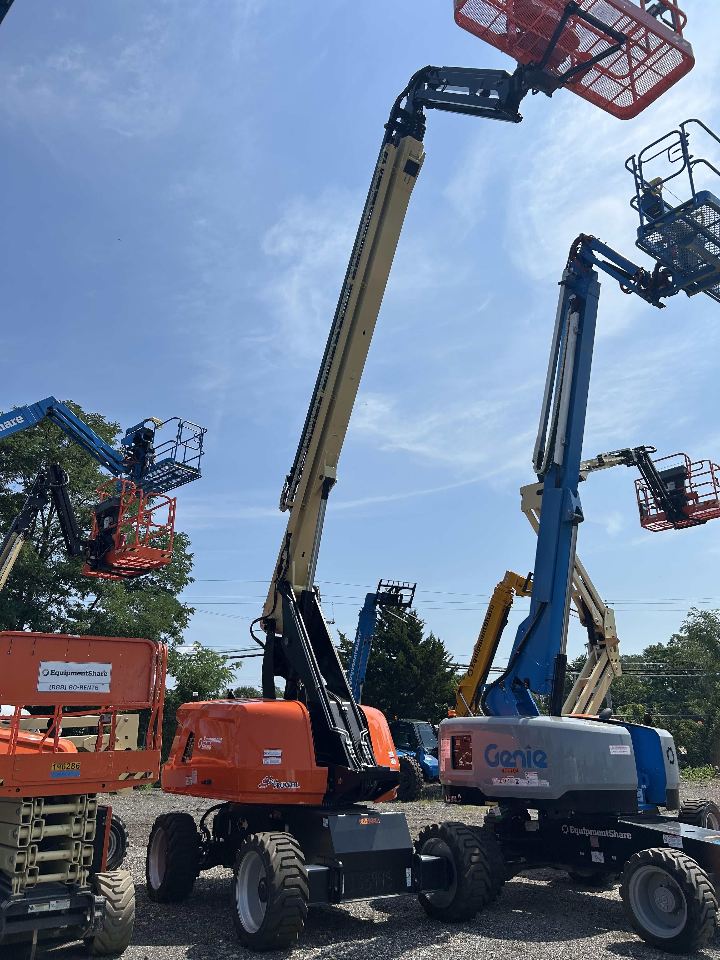 2025 JLG 660SJ