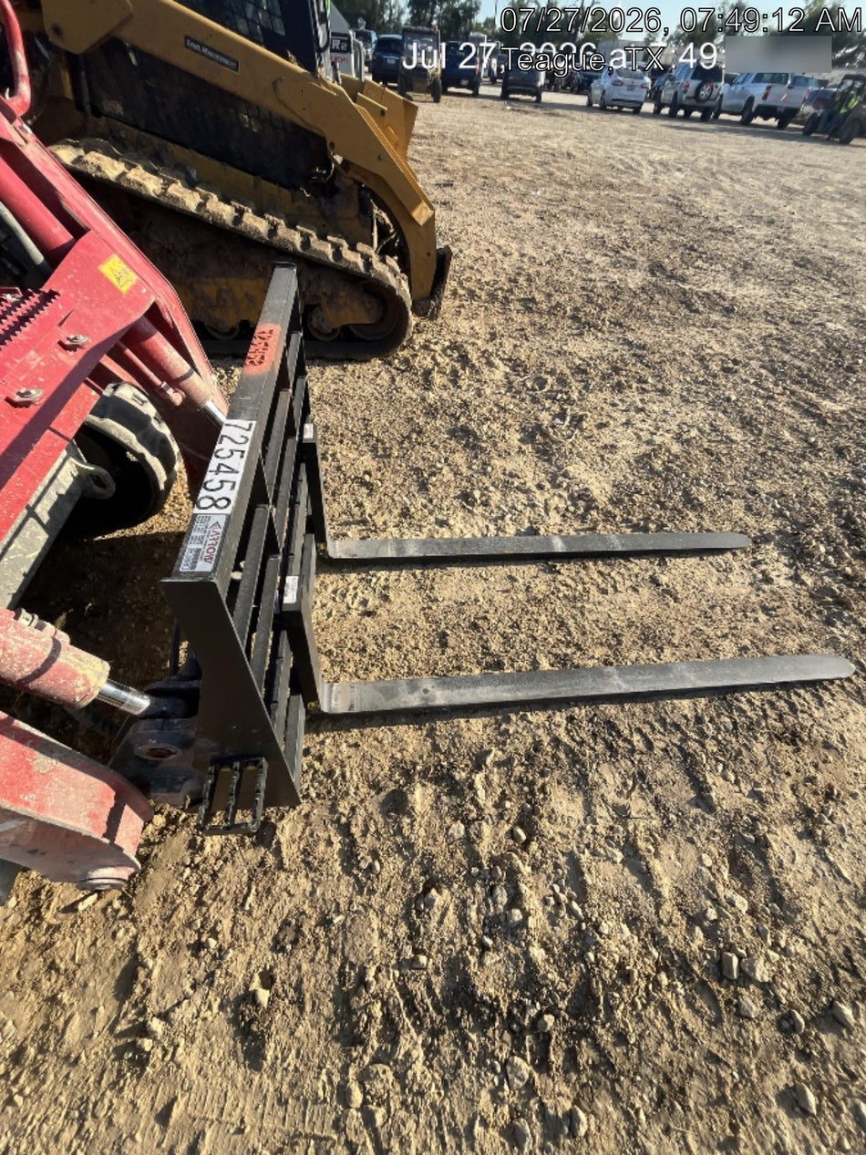 2026 ARROW MATERIAL HANDLING 72" Pallet Forks - Arrow