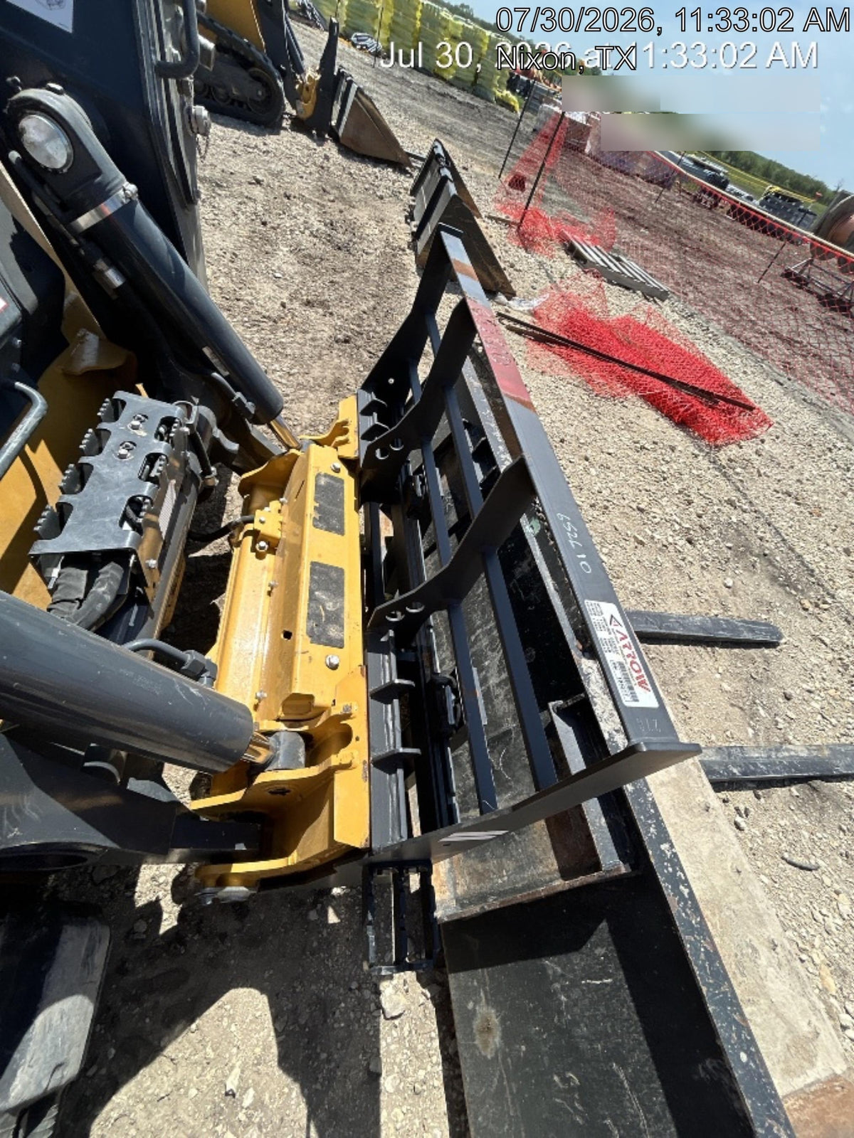 2026 ARROW MATERIAL HANDLING 72" Pallet Forks - Arrow