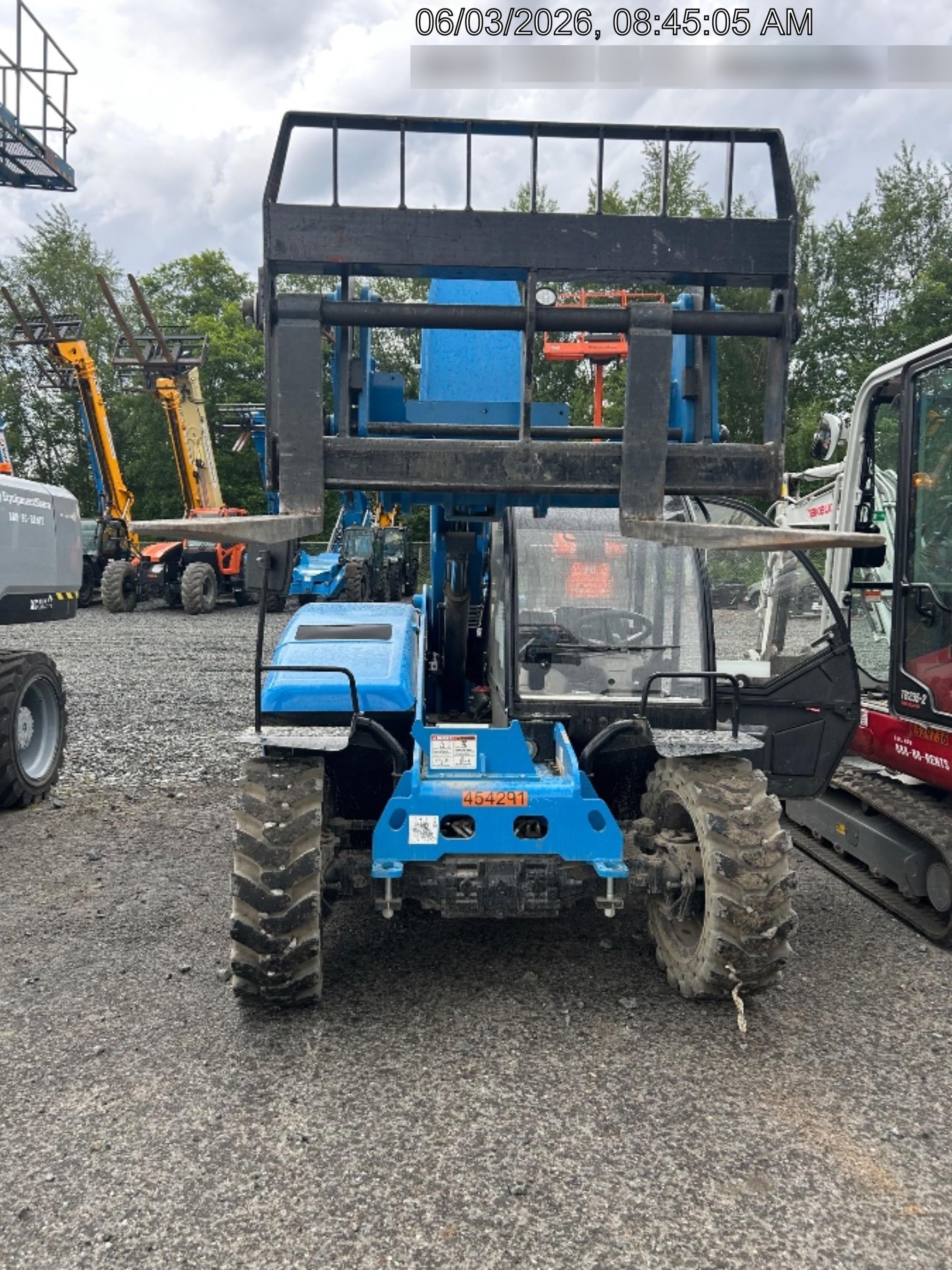 2024 GENIE GTH-5519