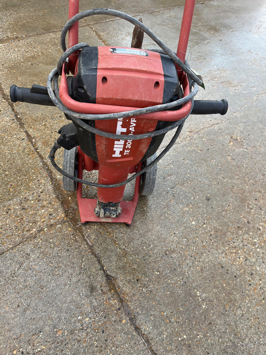 2020 HILTI TE 3000-AVR