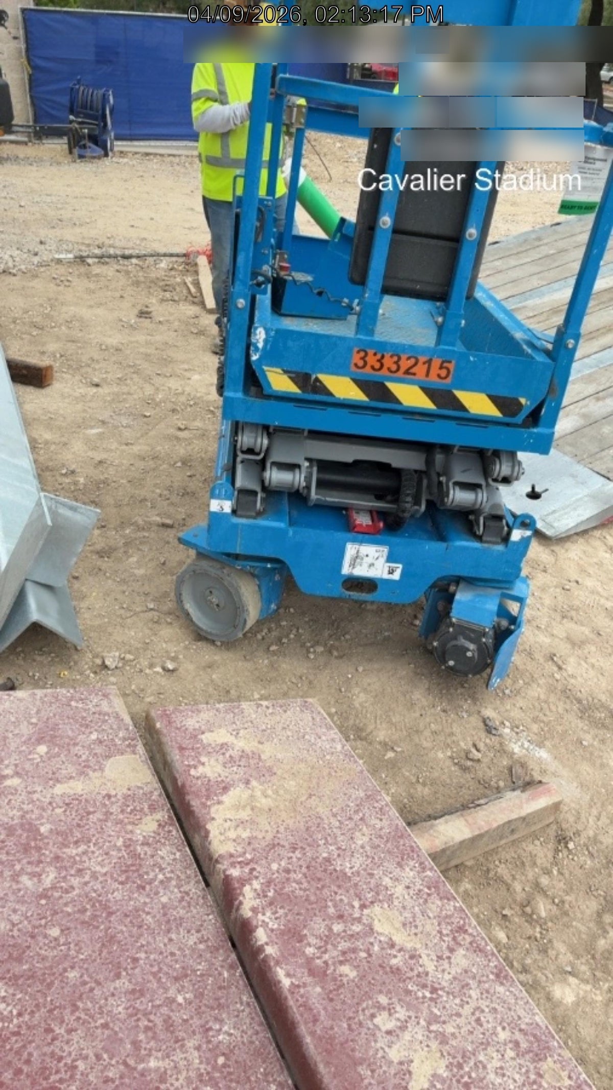 2023 GENIE GS-1432