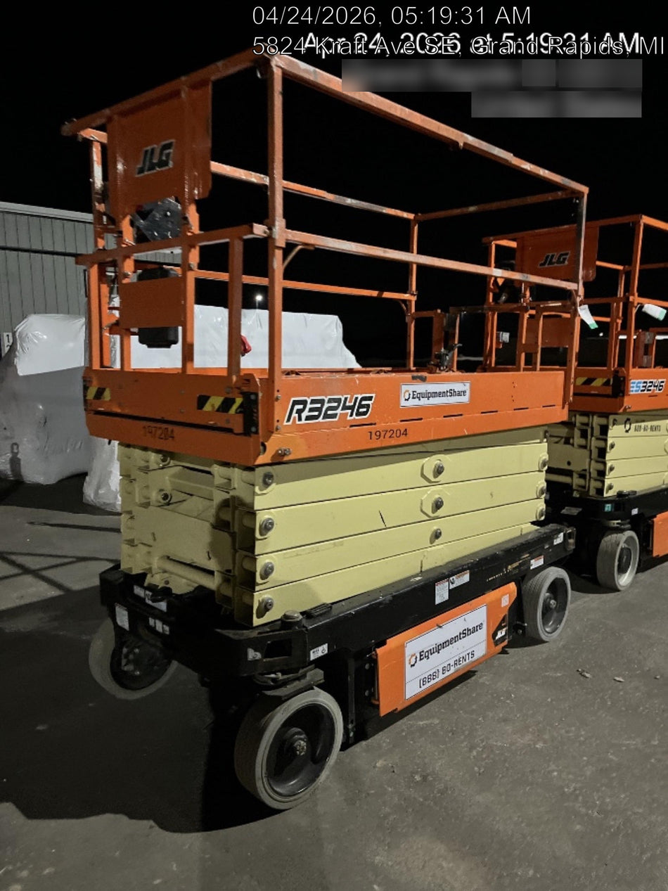 2022 JLG R3246