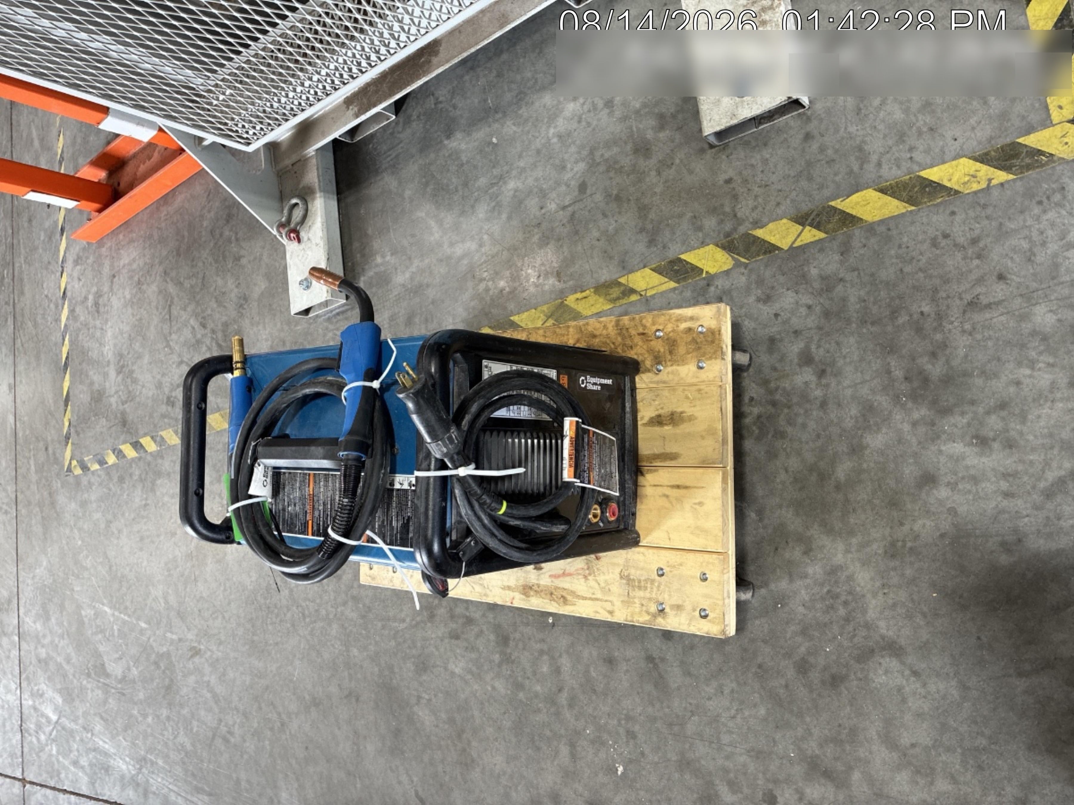 2024 MILLER ELECTRIC Multimatic 220