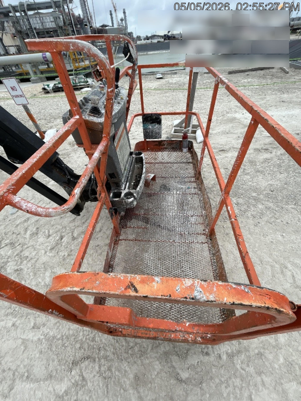 2023 JLG 860SJ