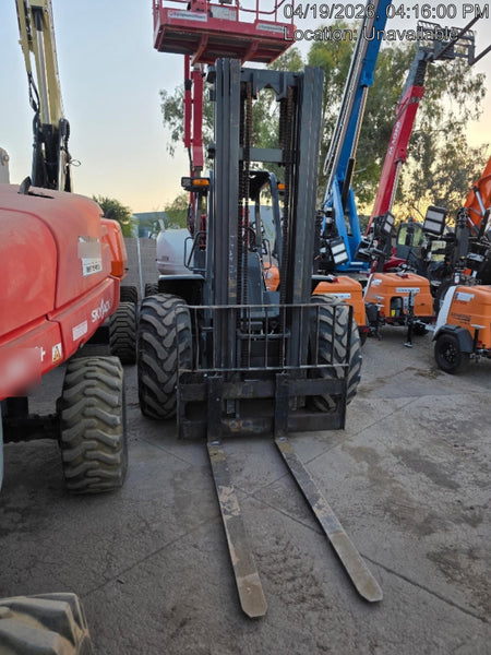 2023 CASE 588H