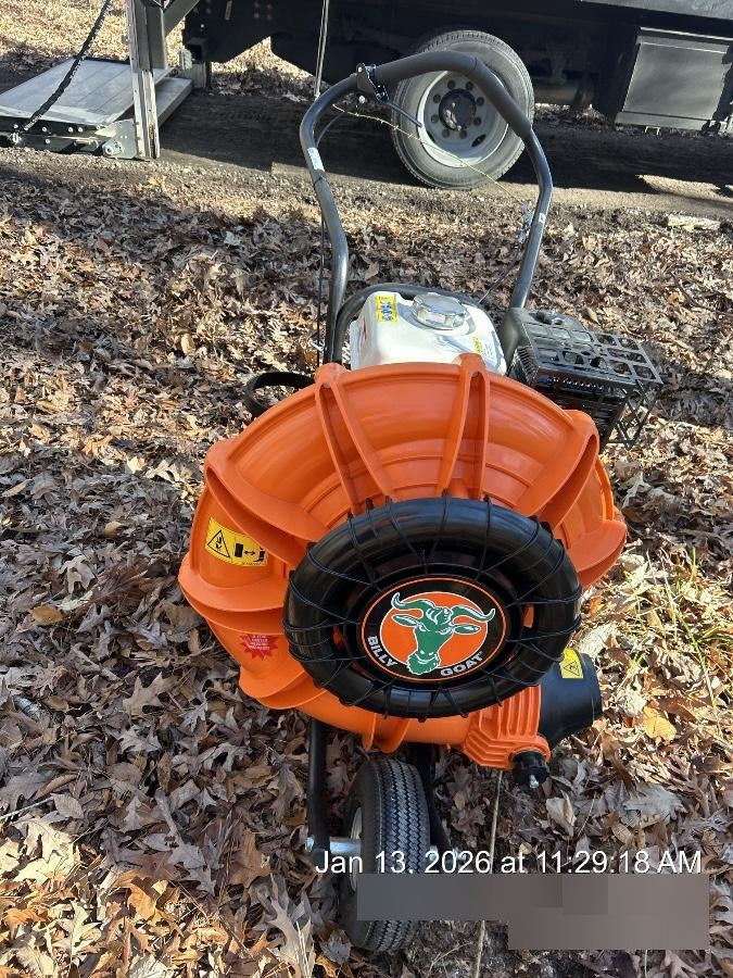 2025 BILLY GOAT F902H