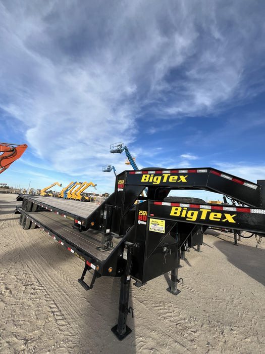 2025 BIG TEX TRAILER 25GN-40D5A-MRBK