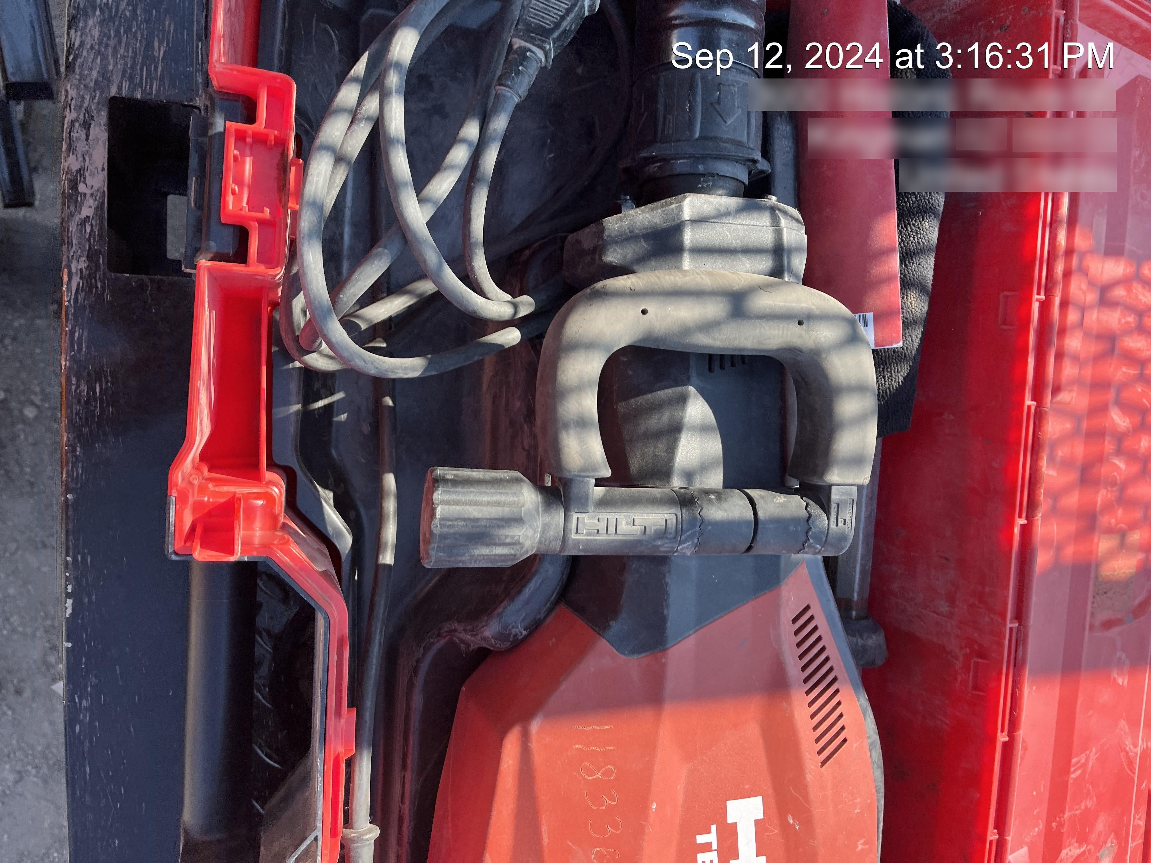 2020 HILTI TE 1000-AVR