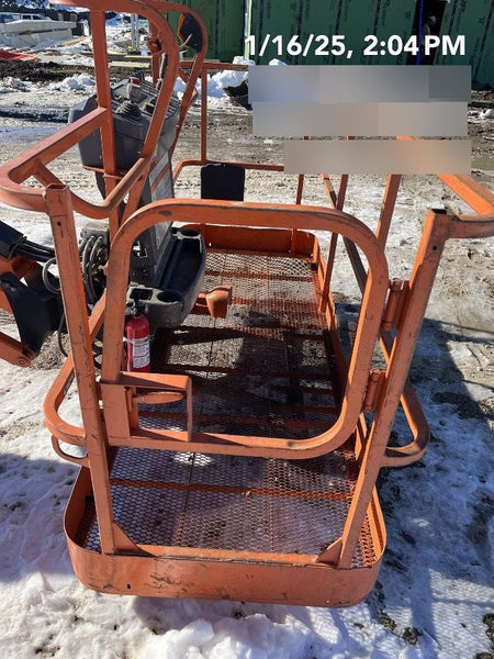 2023 JLG 660SJ
