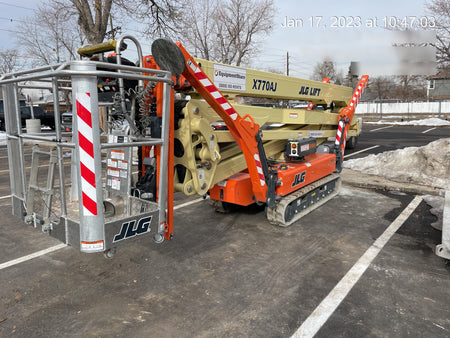 2021 JLG X600AJ