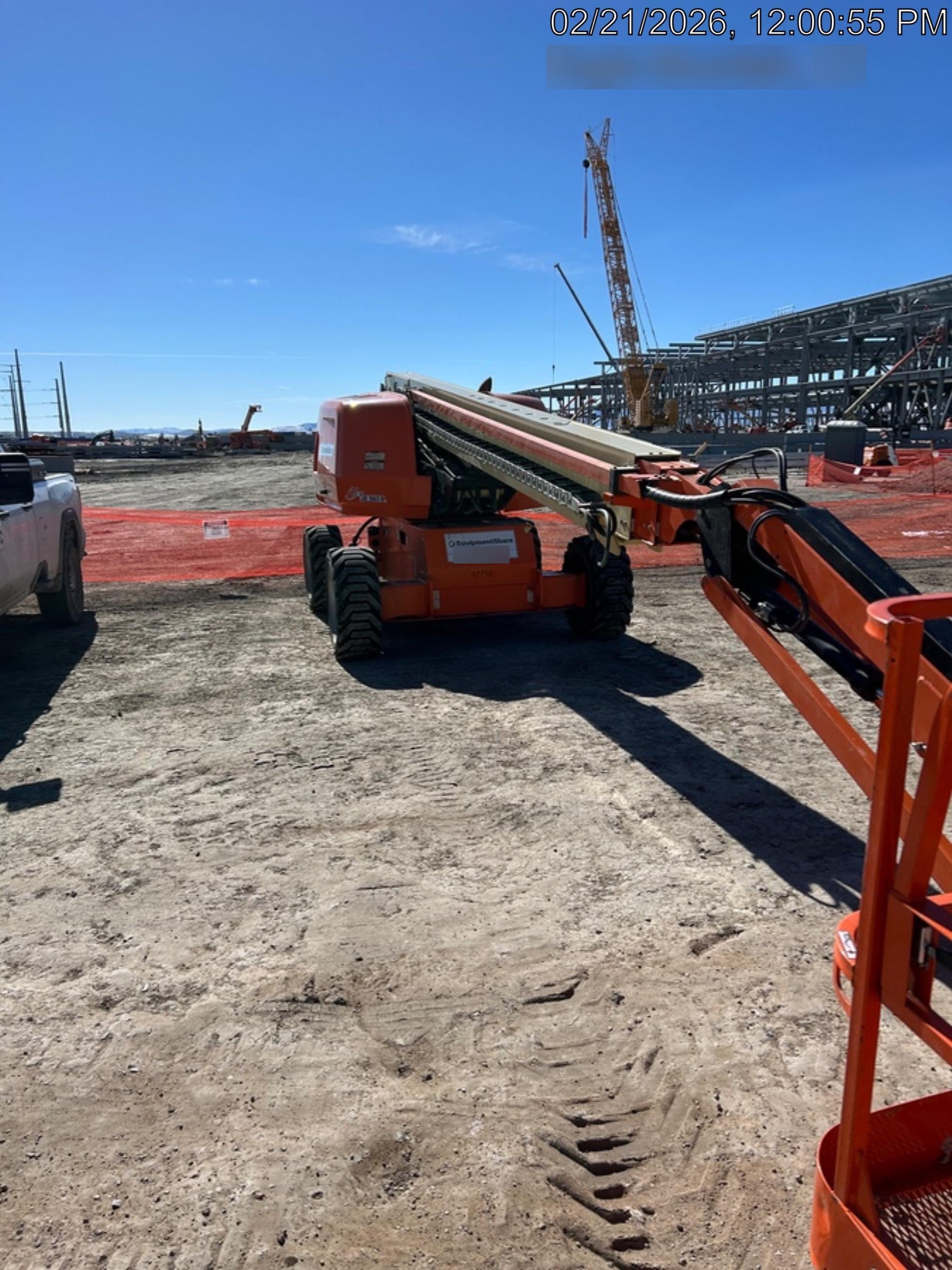 2020 JLG 660SJ