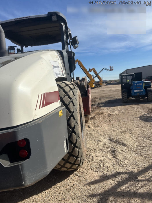 2023 DYNAPAC CA2500D