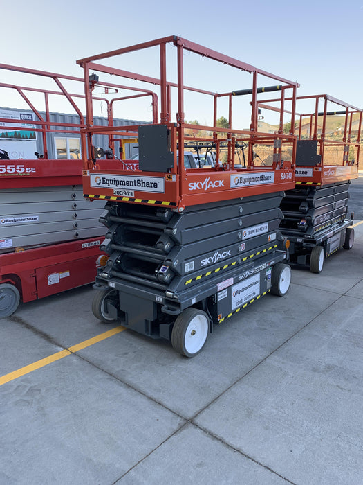 2022 SKYJACK SJ4740