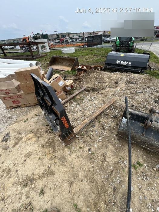 2022 PALADIN 48" Pallet Forks - Paladin