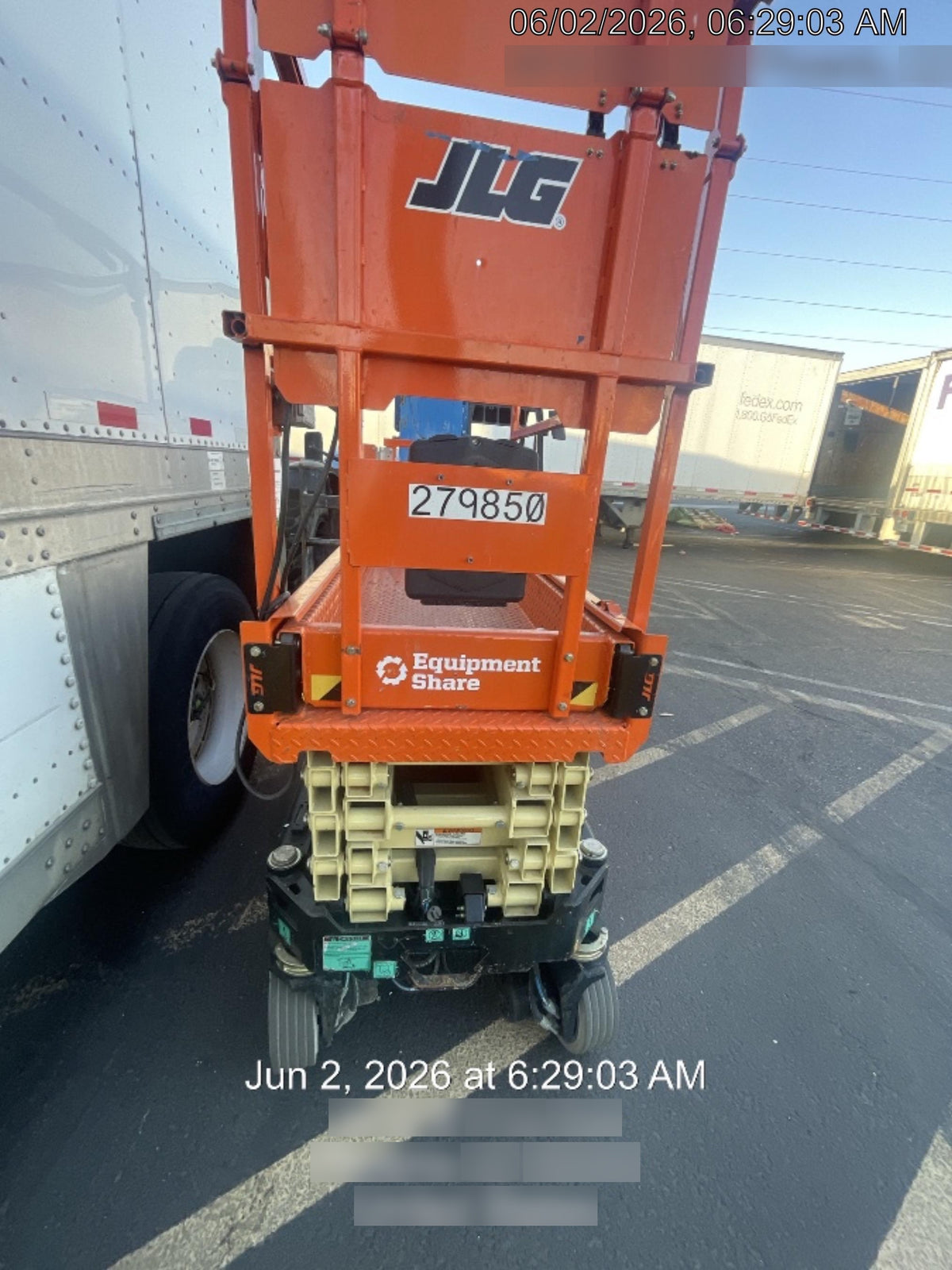 2022 JLG R1932