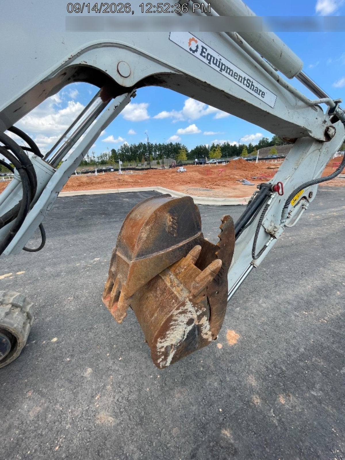 2023 TAKEUCHI TB250-2R