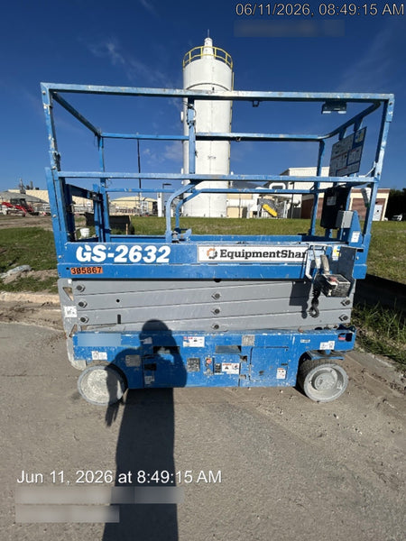 2023 GENIE GS-2632