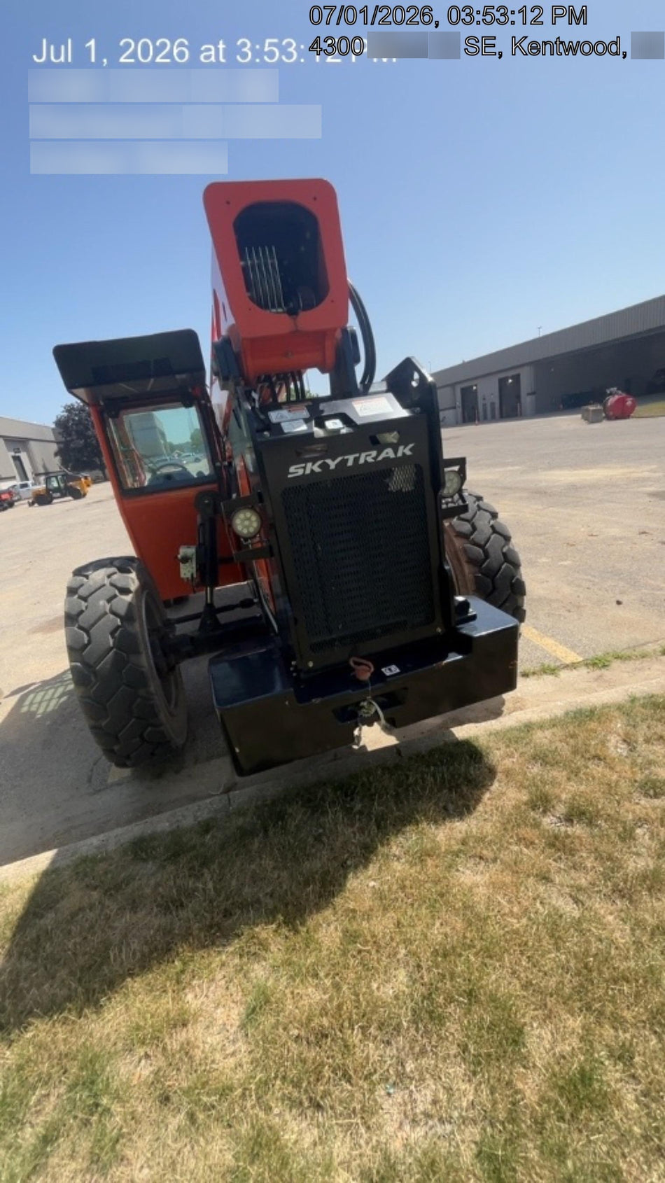 2024 SKYTRAK 8042