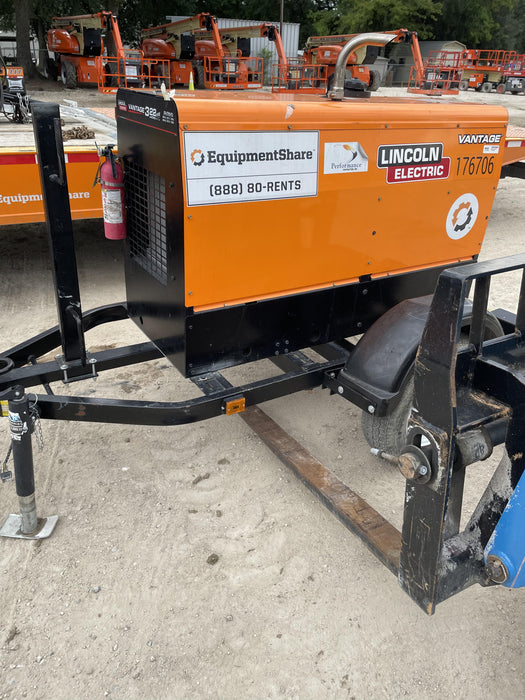 2021 Lincoln Electric Vantage 322 Vantage 322 Ready Pak 3 w/ Decals, ORANGE (includes trailer, cable rack, fender light kit) NO Telematics