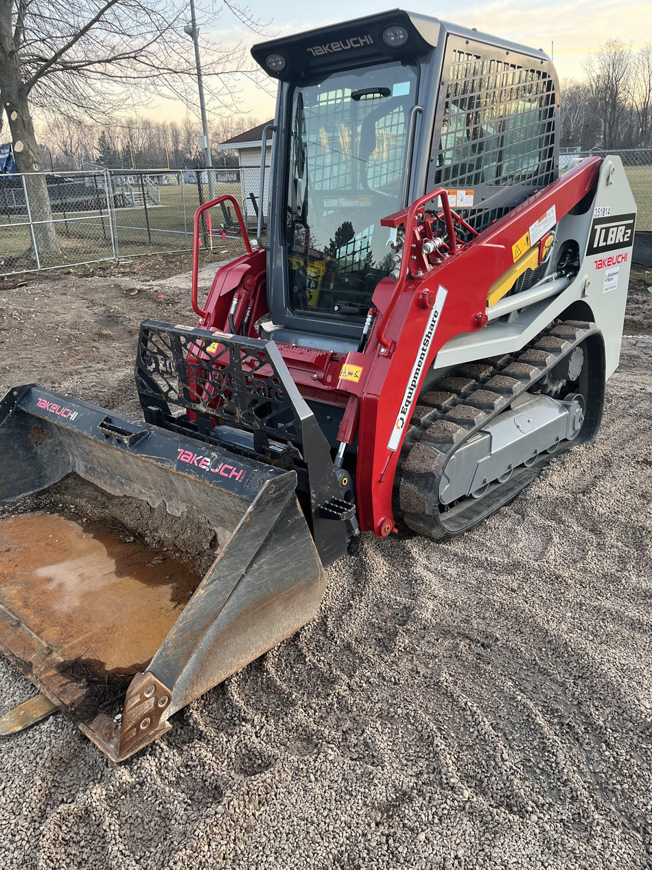 2023 TAKEUCHI TL8R2-CR